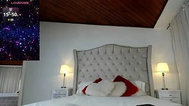 Naughtykitty4 online show from October 5, 12:15 am