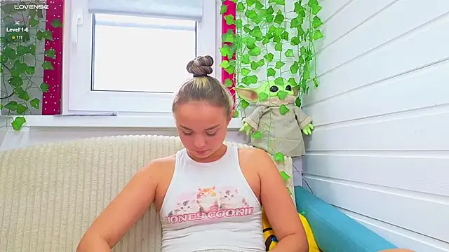 Misss Vikk online show from September 26, 8:12 am