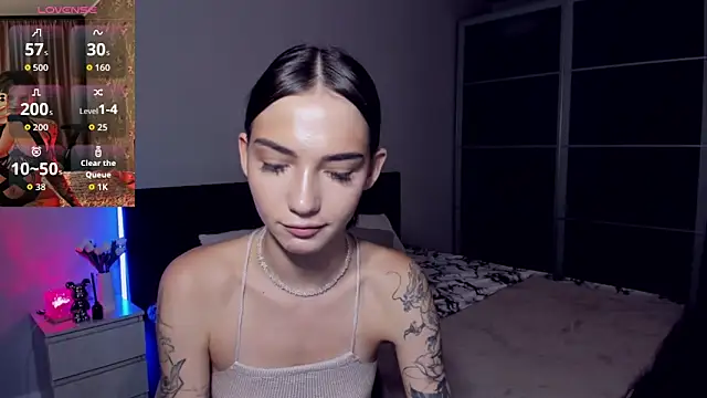 SophieCatty online show from September 8, 7:46 pm