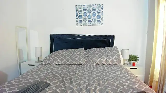 ZulyMichels online show from March 2, 12:34 pm