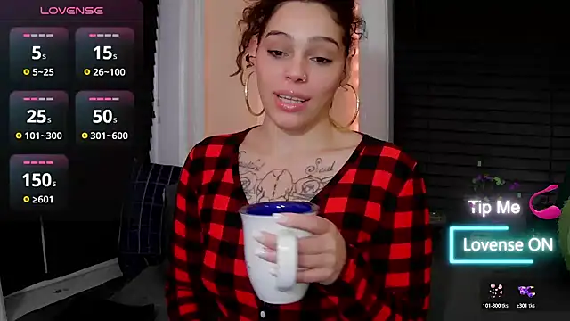 sapphirestorm8 online show from October 20, 3:20 am