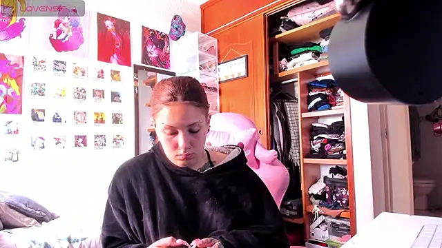 Jessie williams online show from August 4, 1:50 pm