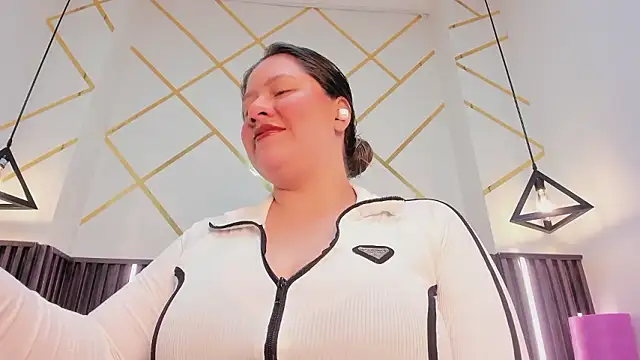  rebecca1 online show from February 1, 12:31 am