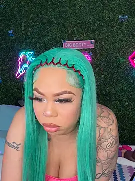 ThickAssRena online show from February 20, 6:26 am