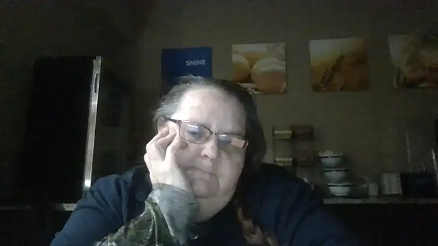 Hornybbw1978 online show from December 15, 8:08 am