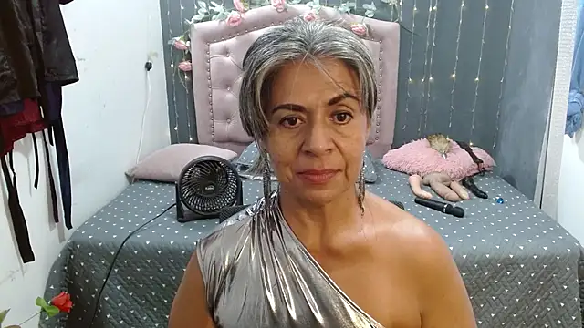 lalisha 96 online show from September 18, 2:10 am