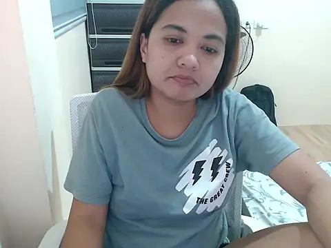 xTheLastVIRGINx online show from January 18, 3:19 pm