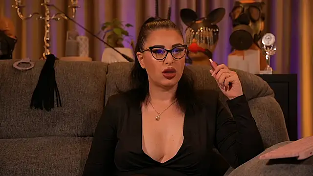 kelly kent online show from September 8, 10:31 pm