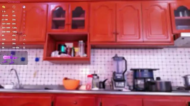 lara giraldo online show from March 12, 4:09 pm