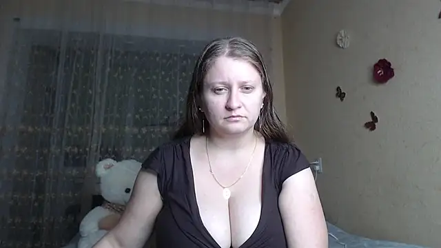 CumCpl online show from October 18, 9:05 pm