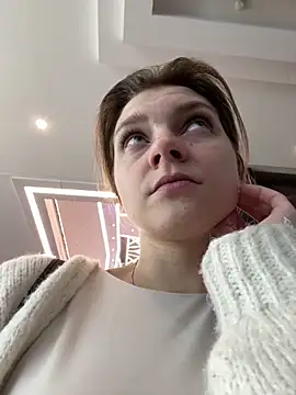 ValenciaShock online show from February 5, 7:00 am