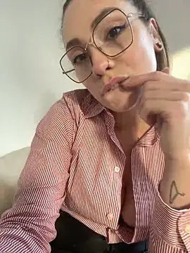 TalullaX online show from November 12, 3:21 pm