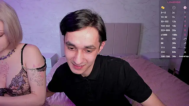 PostBabyyy online show from April 15, 8:31 pm