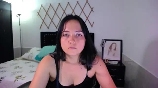 naughty girl 4u online show from September 9, 8:19 pm