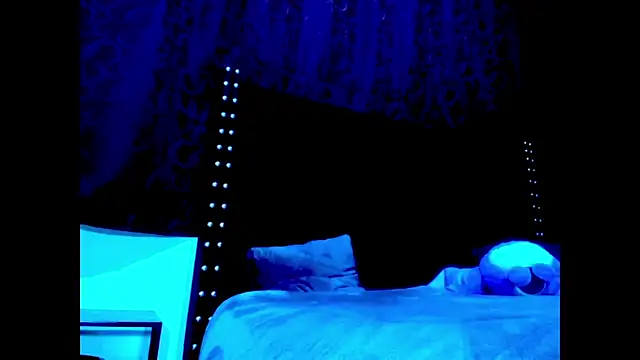 amareto queen online show from March 6, 10:16 pm