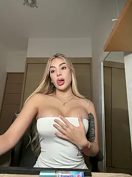 mi suk11 online show from March 15, 11:51 pm