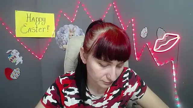 NinaFlawlees online show from April 4, 12:26 pm