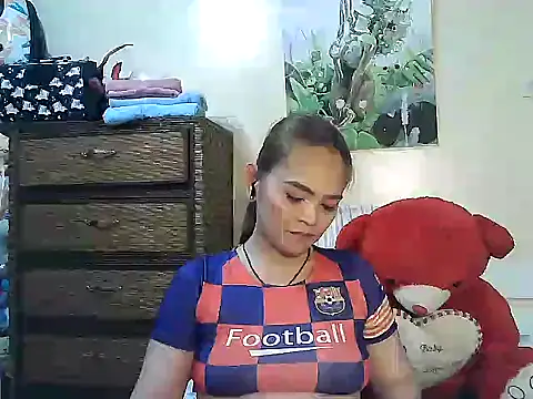 Kisses-13 online show from January 11, 2:11 pm