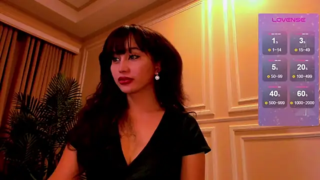 YOURCRISTINAS online show from November 22, 2:42 pm