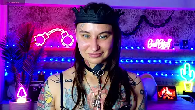 Cool Freak  online show from January 12, 10:42 am