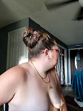 SexyNikki6969 online show from December 22, 1:14 pm