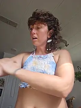 mossy kiss online show from November 10, 5:19 pm