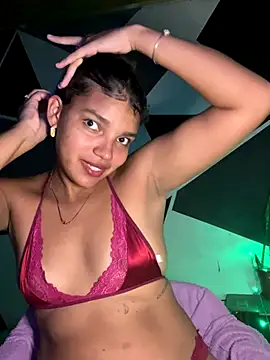 emilyharber online show from December 15, 7:19 pm