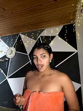 emilyharber online show from October 4, 8:13 pm