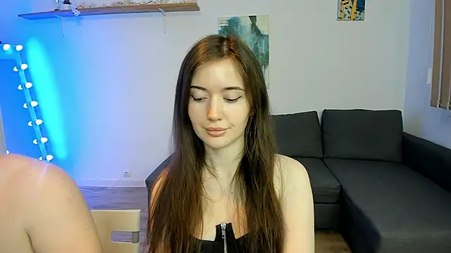 PollyFlame online show from March 21, 9:20 pm