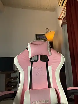 LittleBabyCat22 online show from March 11, 3:11 am