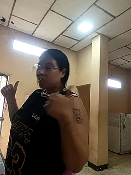 DanelyLopez online show from March 8, 8:24 pm