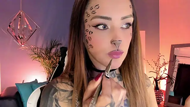 Megan inked online show from October 29, 3:44 am