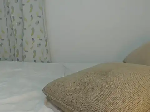 honeybee mummy online show from September 20, 7:23 pm