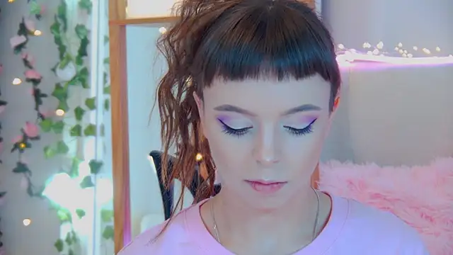 ElisabethDavis online show from September 24, 3:11 pm