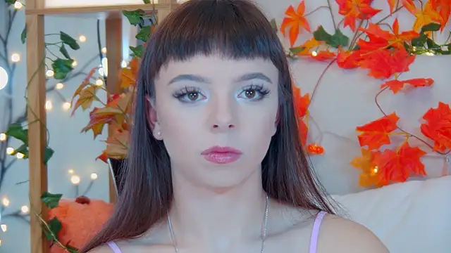 ElisabethDavis online show from October 5, 3:17 pm