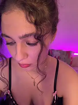 Your insomniya online show from February 15, 9:36 pm