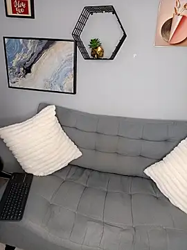 Amber Etan online show from February 4, 2:09 pm