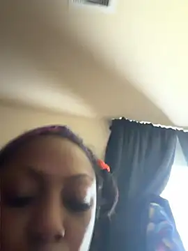 TrueeFantasee online show from July 9, 4:42 pm