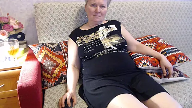 zarinafonliberman online show from April 2, 2:58 pm