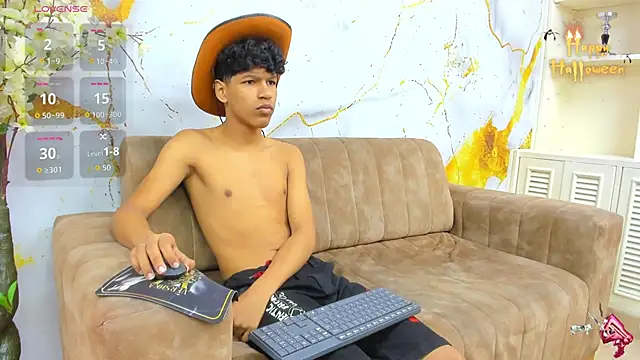 BvlgarVoyss online show from November 2, 10:51 am