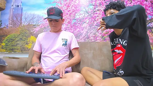 BvlgarVoyss online show from November 14, 7:47 pm