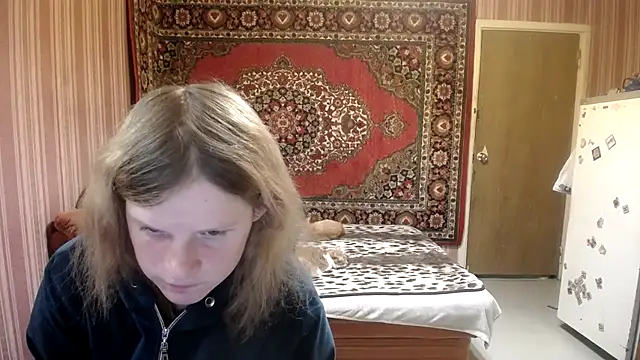 Kathlyn  Heath online show from October 24, 4:14 pm