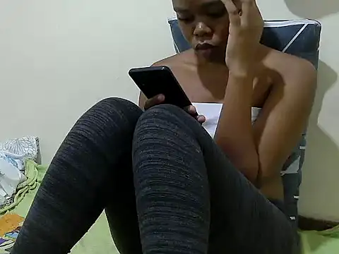 maggyjan online show from June 6, 10:49 pm