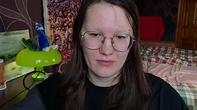 MiriamOr online show from April 12, 8:17 am