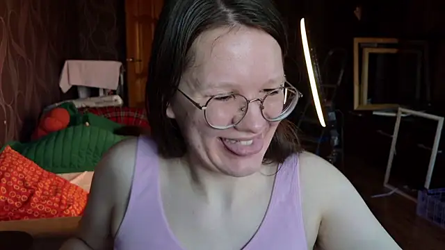 MiriamOr online show from November 9, 9:05 am