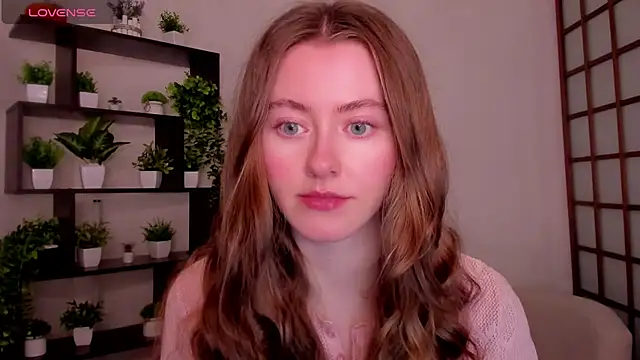 KateCuddle online show from December 15, 3:23 am