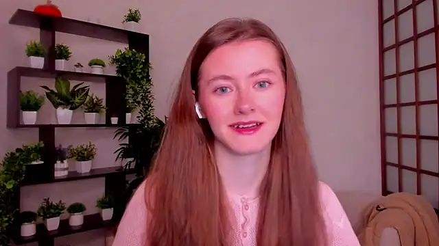 KateCuddle online show from September 30, 2:28 am