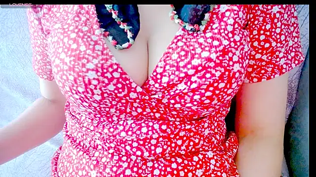 AmazingBitch online show from October 16, 7:11 am