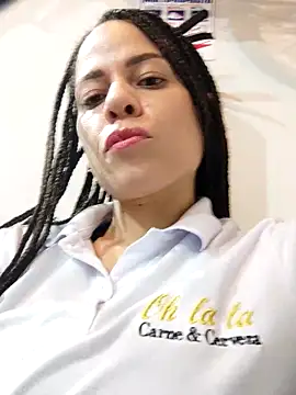 Dannacamila online show from February 6, 11:30 pm