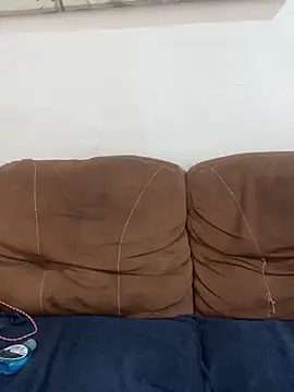 frenchxena98 online show from April 1, 6:49 pm